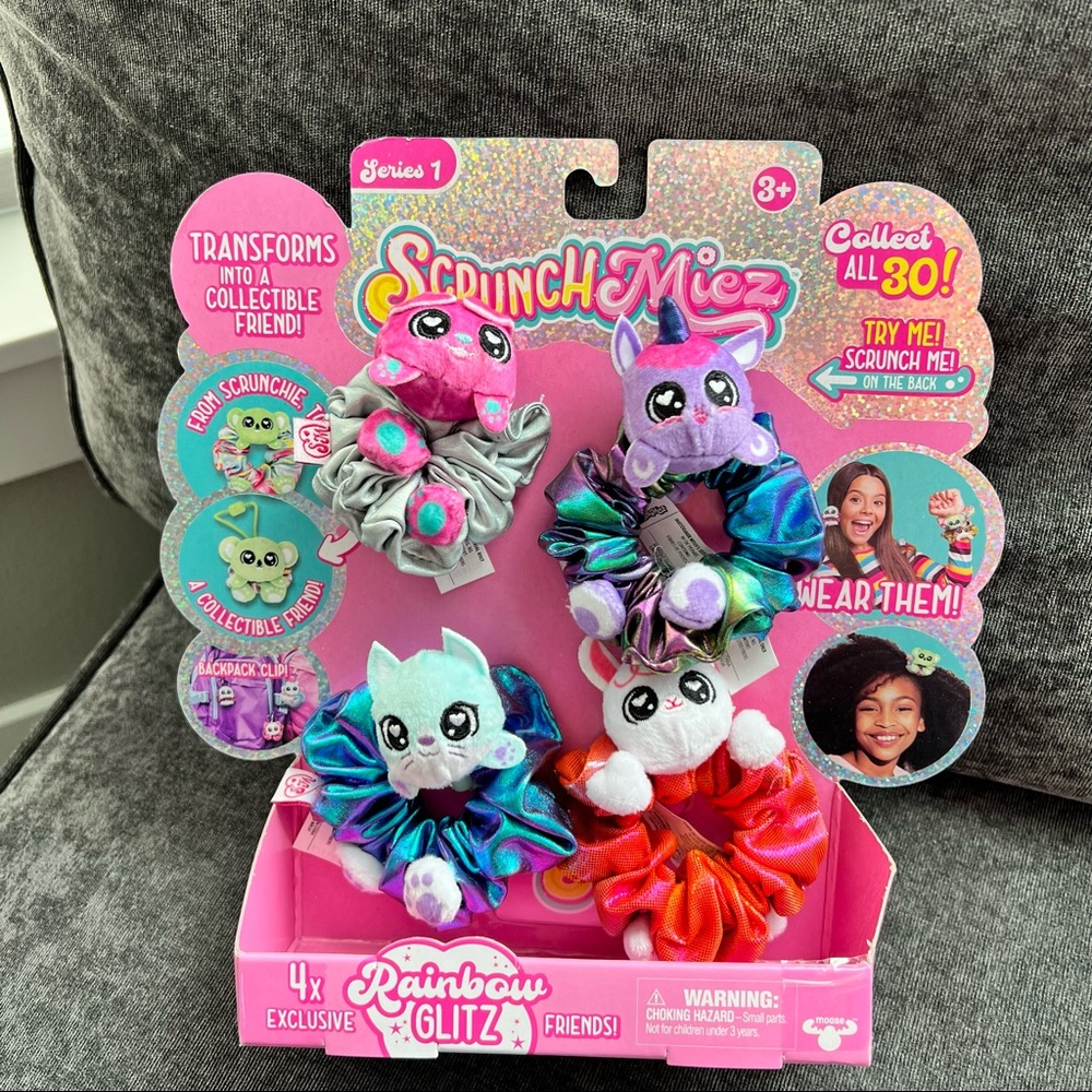NWT ScrunchMiez Rainbow Glitz Set of 4